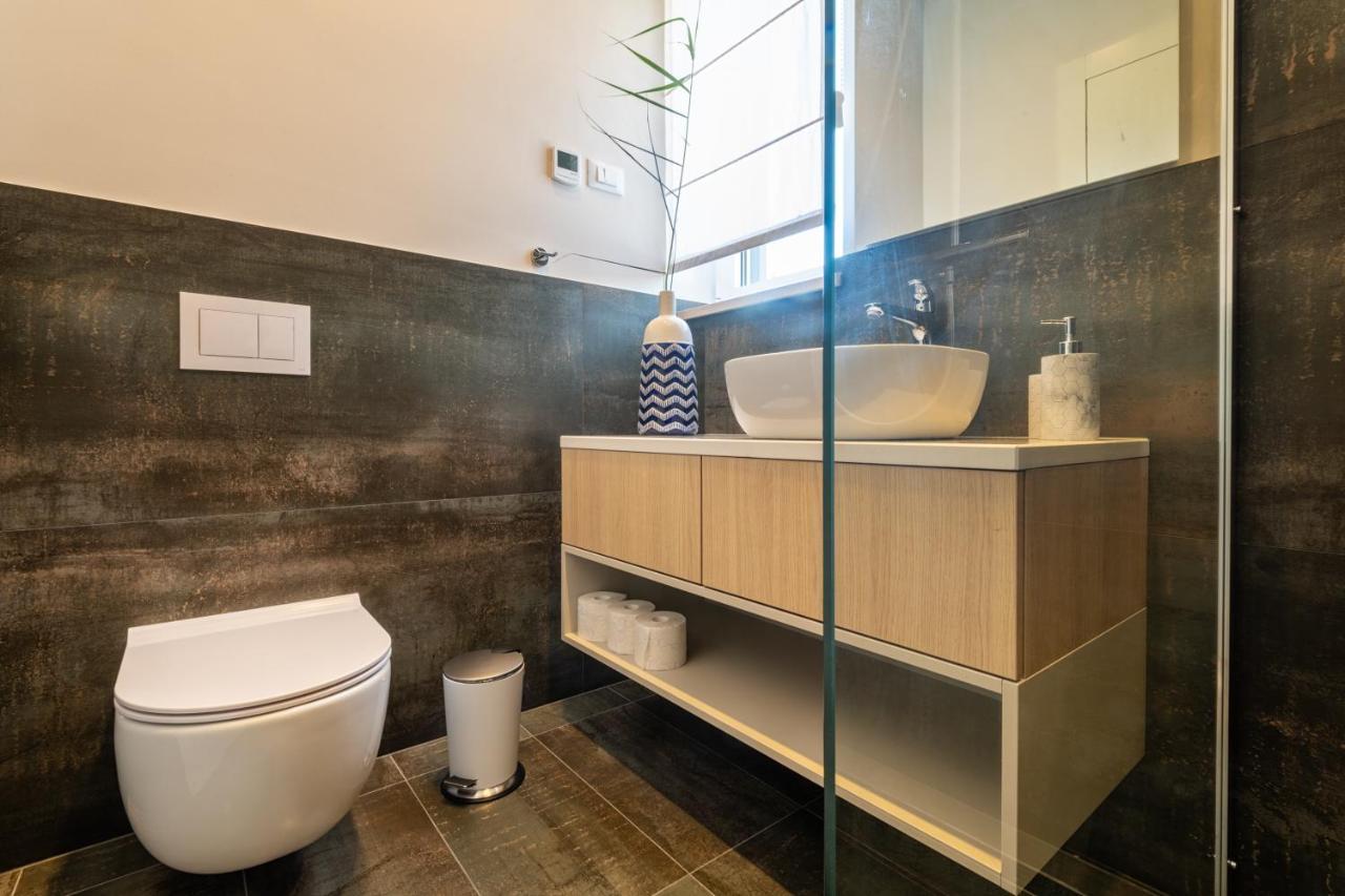Luxury Seaview - Sole Apartment *