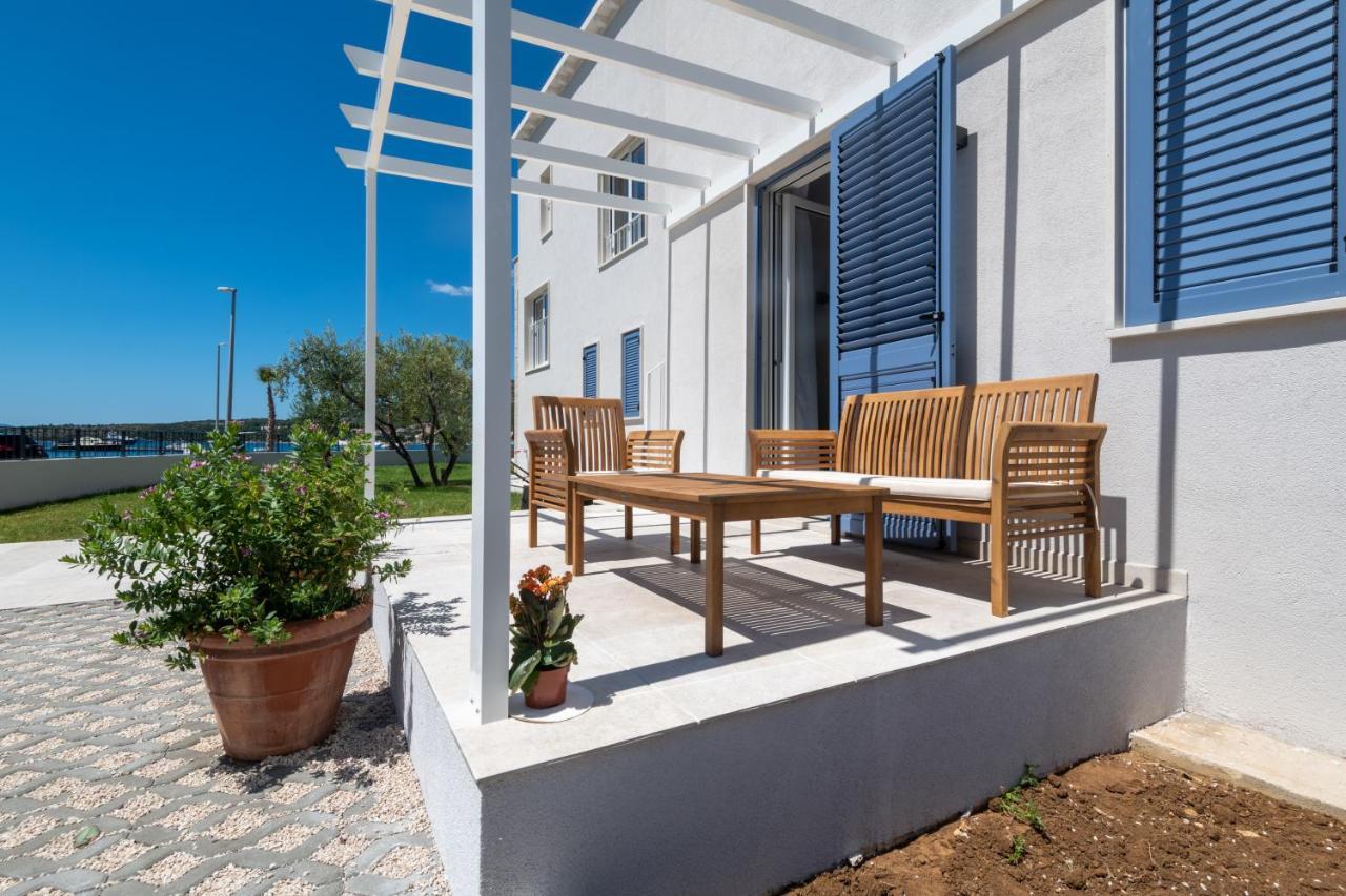 Luxury Seaview - Sole Apartment